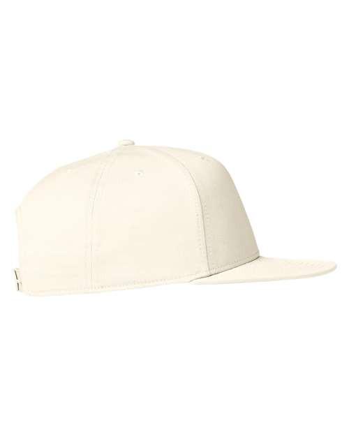 #color_off white