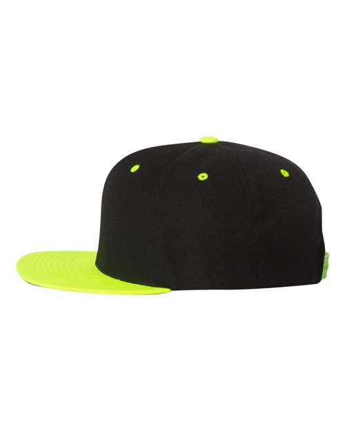 #color_black/ neon green