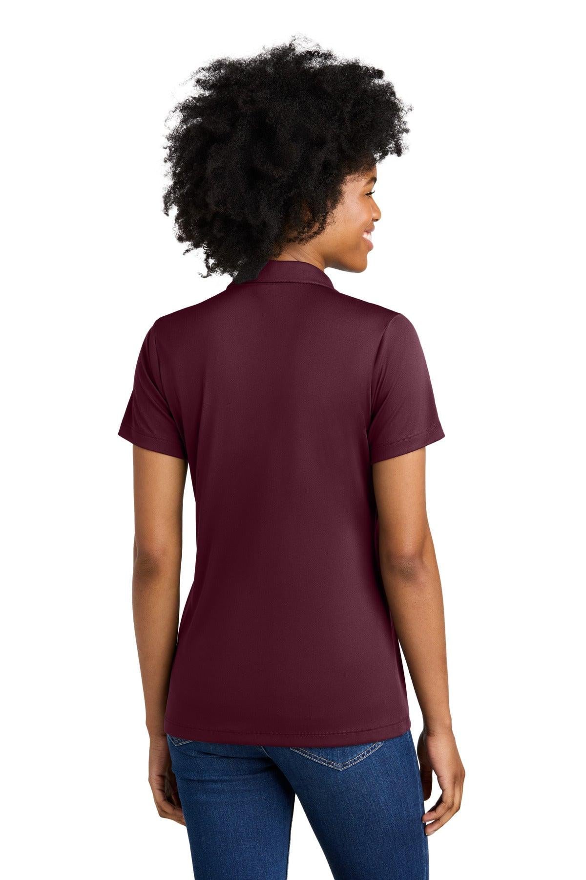 #color_maroon/ white