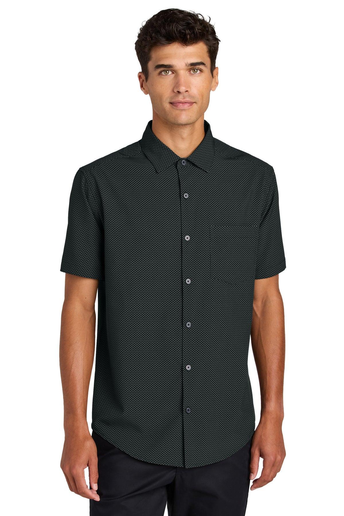 #color_deep black triangle print