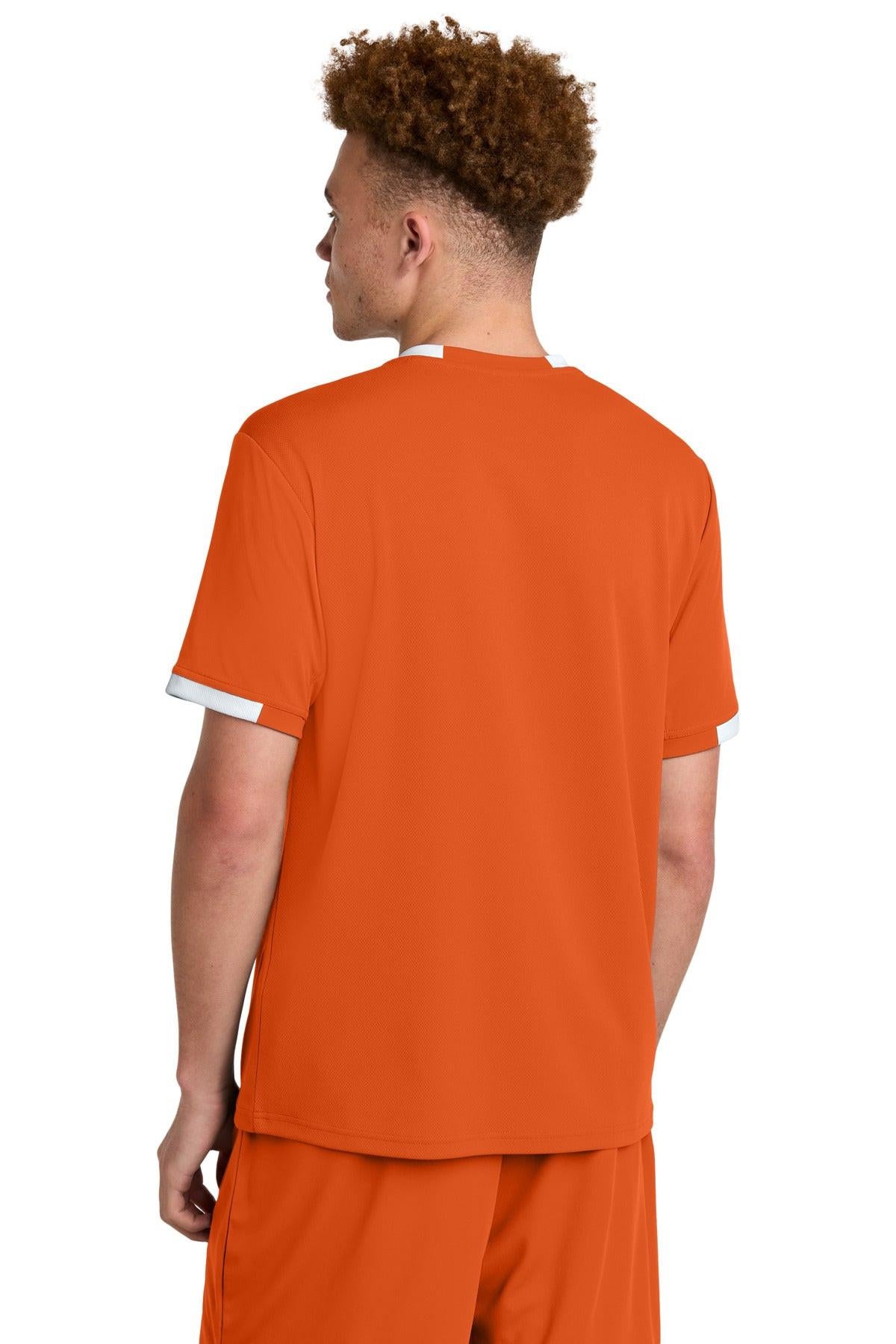 #color_deep orange/ white