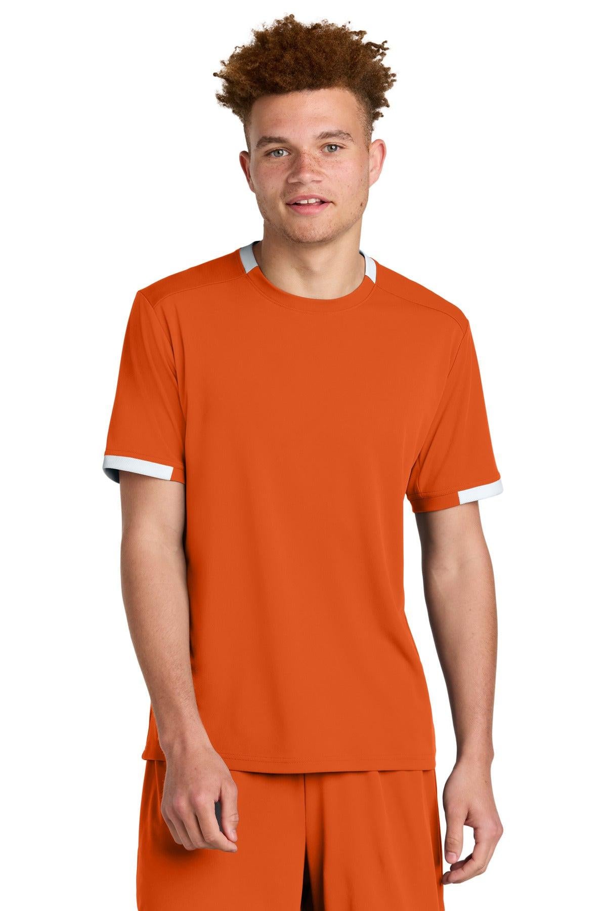#color_deep orange/ white