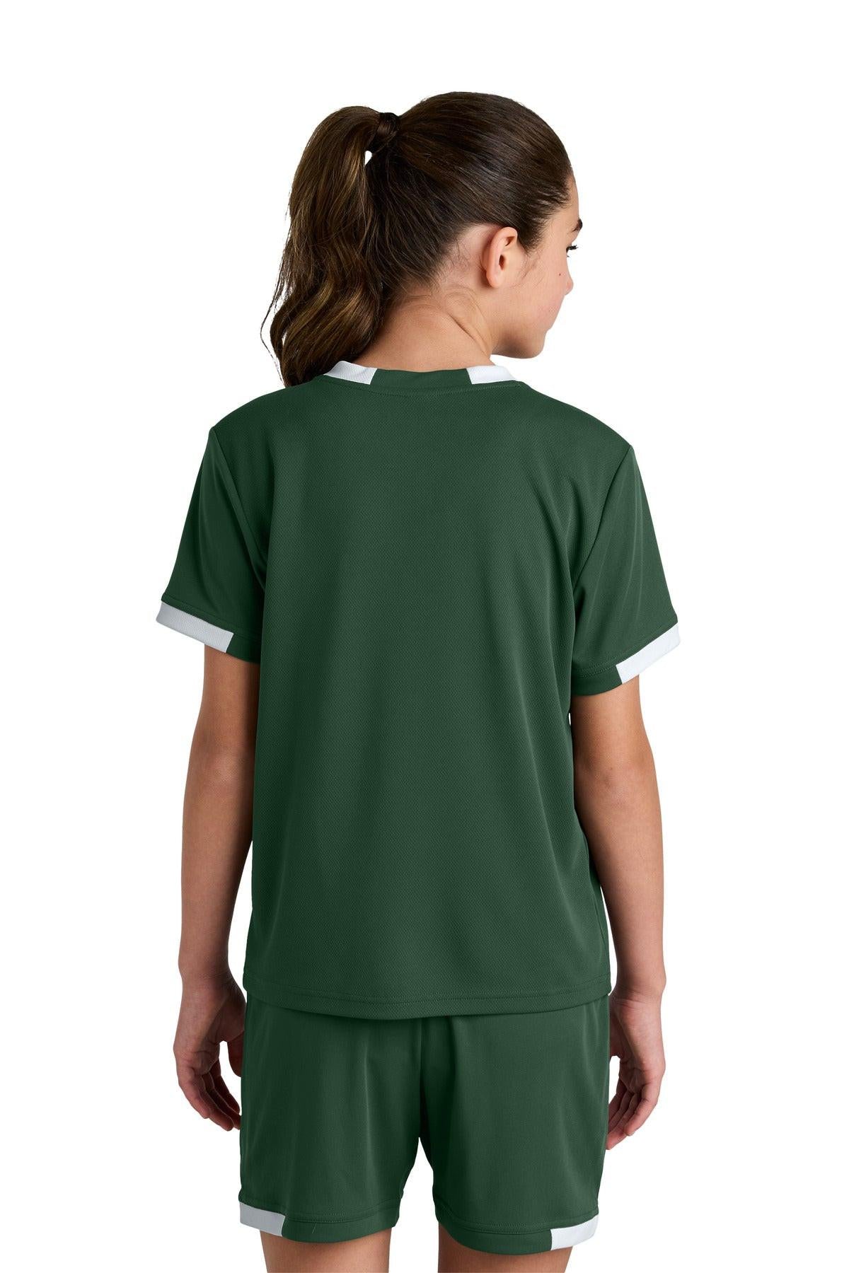 #color_forest green/ white