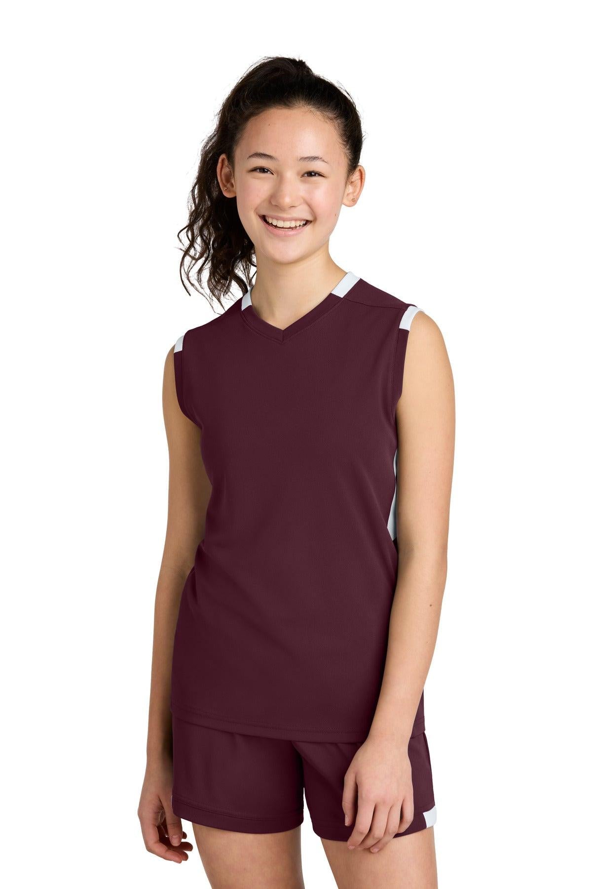 #color_maroon/ white