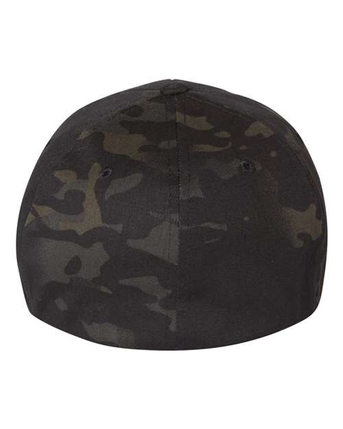 #color_multicam black