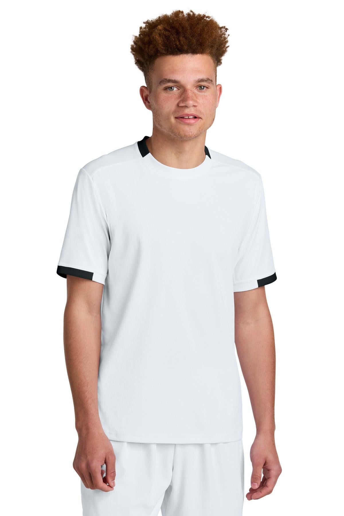 #color_white/ black
