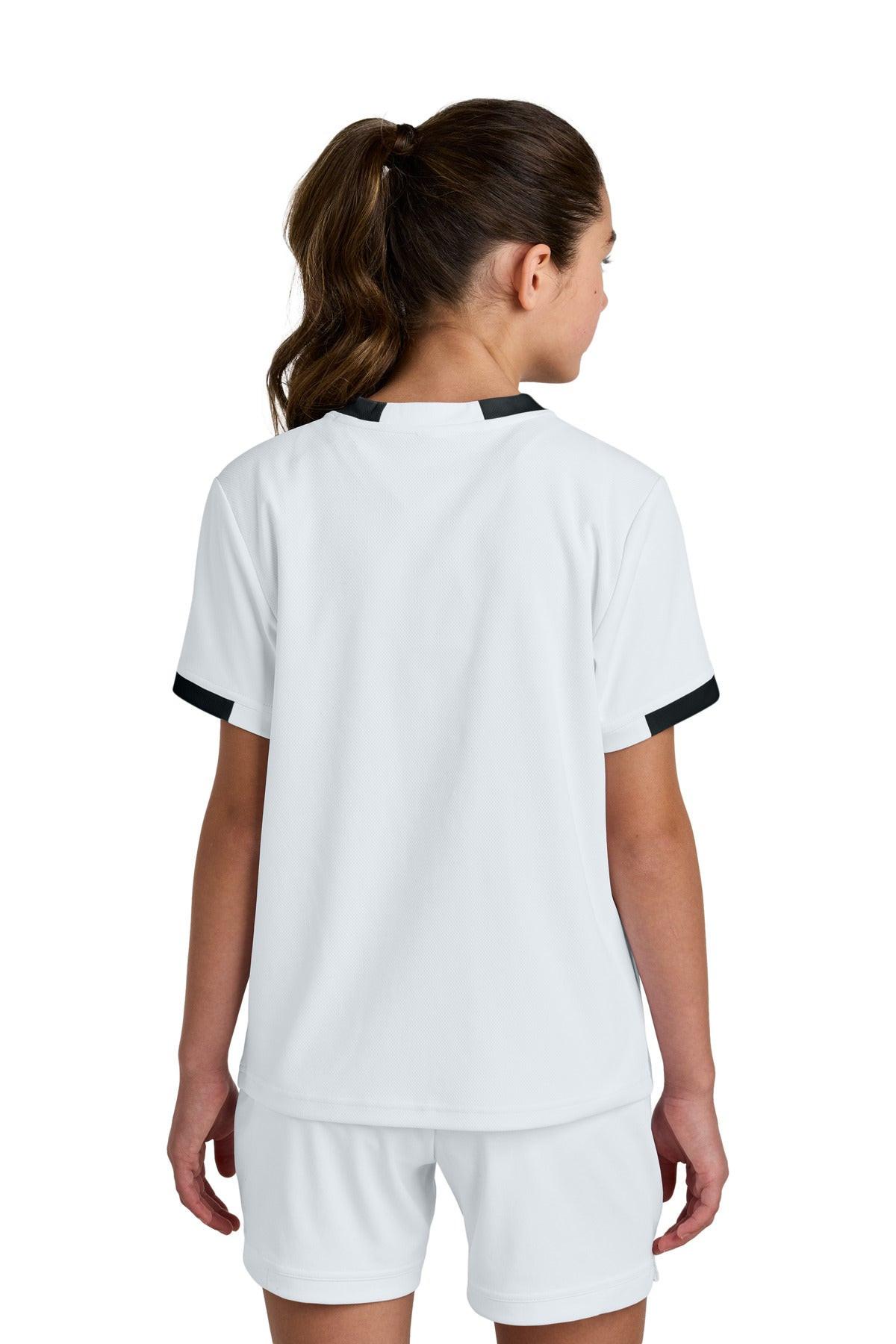 #color_white/ black